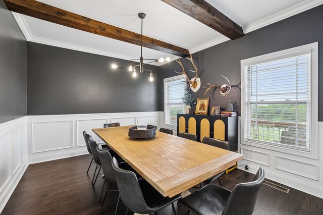 1755 Chicken Rd, Lebanon, TN 37090