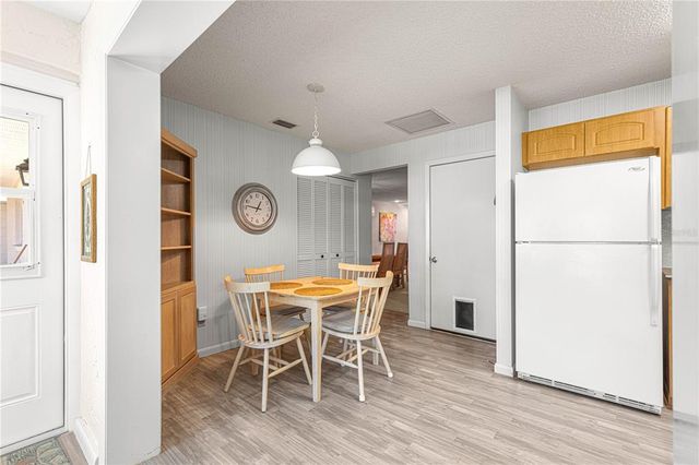 8753 SW 91ST STREET B, Ocala, FL 34481
