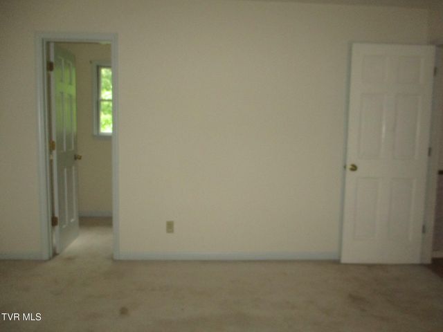 9191 Lesterfield Lane, Glade Spring, VA 24340