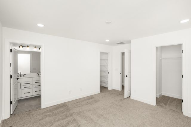 168 Barton Village Boulevard, Lebanon, TN 37090