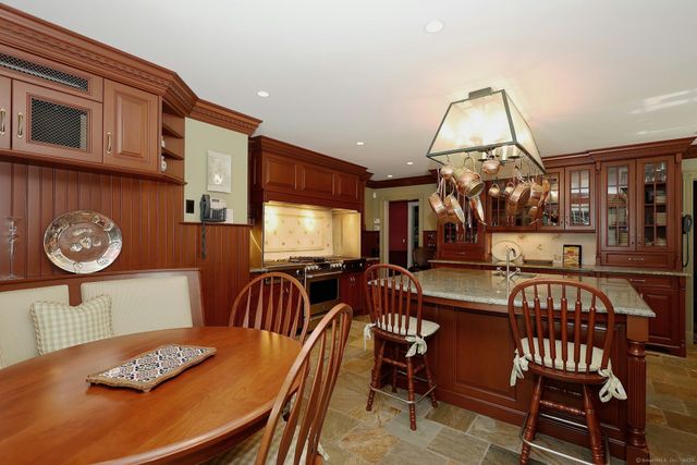 463 North Salem Road, Ridgefield, CT 06877