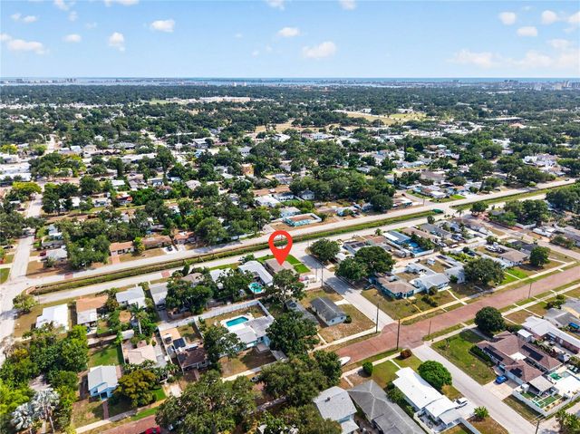 249 54TH STREET N, St Petersburg, FL 33710