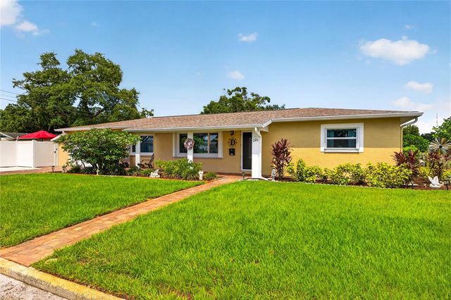 249 54TH STREET N, St Petersburg, FL 33710