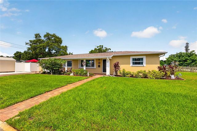 249 54TH STREET N, St Petersburg, FL 33710