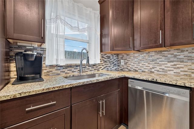 249 54TH STREET N, St Petersburg, FL 33710
