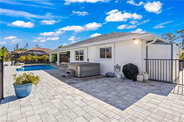 3446 Pinetree DR, St. James City, FL 33956