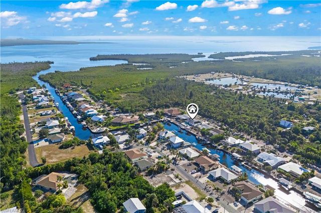 3446 Pinetree DR, St. James City, FL 33956