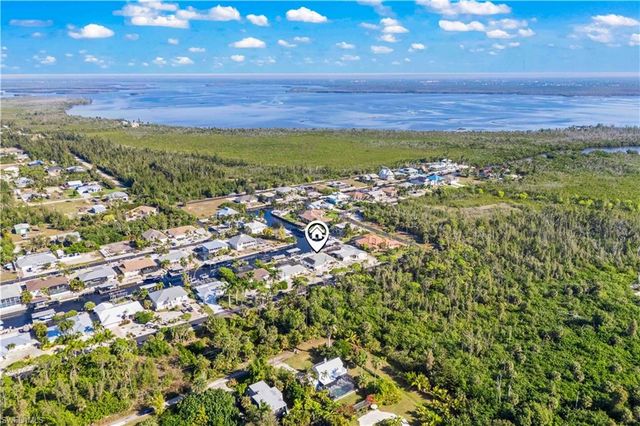 3446 Pinetree DR, St. James City, FL 33956