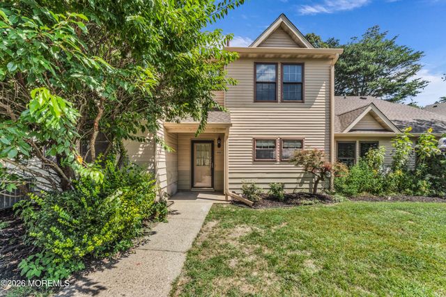 606 Bluebell Drive, Jackson, NJ 08527
