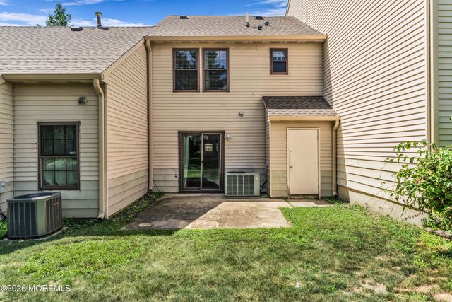 606 Bluebell Drive, Jackson, NJ 08527