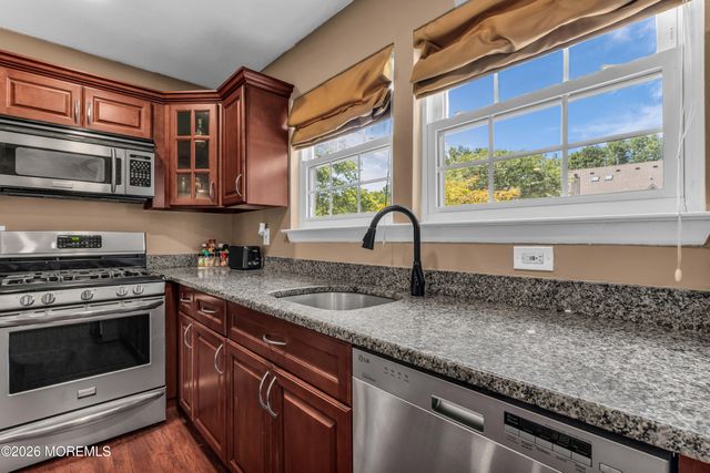 606 Bluebell Drive, Jackson, NJ 08527