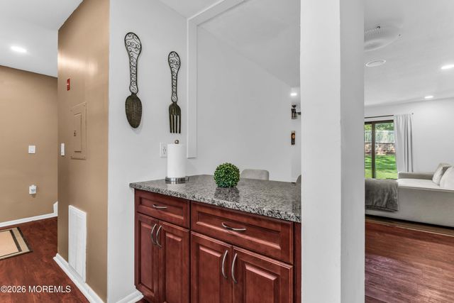 606 Bluebell Drive, Jackson, NJ 08527