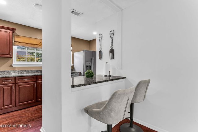 606 Bluebell Drive, Jackson, NJ 08527