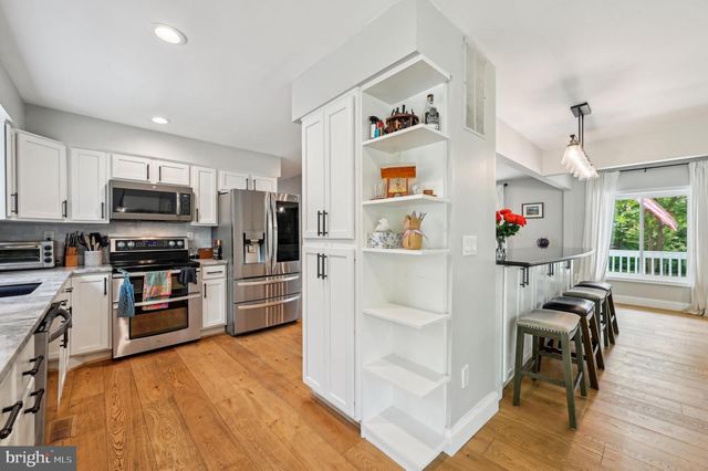 92 BERRYWOOD DR, Severna Park, MD 21146