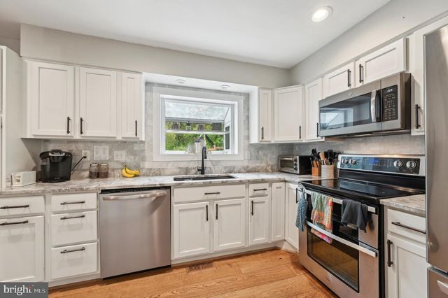 92 BERRYWOOD DR, Severna Park, MD 21146