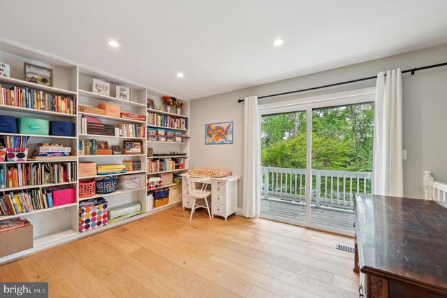 92 BERRYWOOD DR, Severna Park, MD 21146