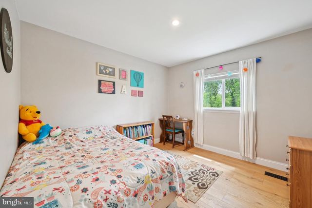 92 BERRYWOOD DR, Severna Park, MD 21146