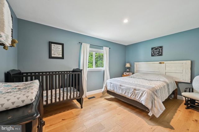 92 BERRYWOOD DR, Severna Park, MD 21146