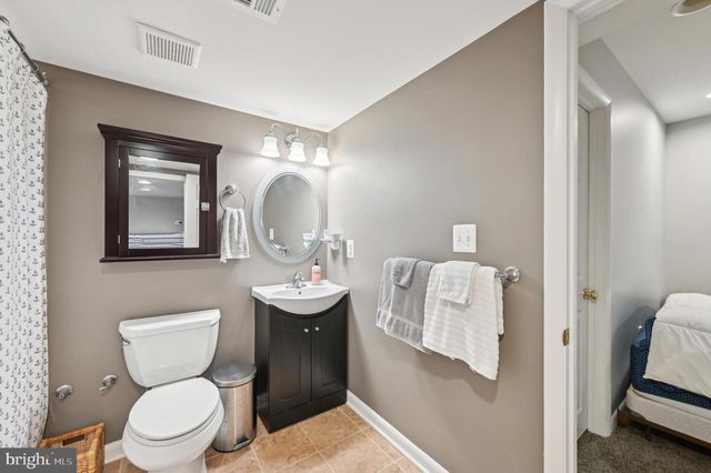 92 BERRYWOOD DR, Severna Park, MD 21146