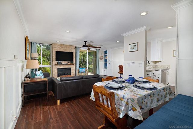 999 N Pacific St. G11, Oceanside, CA 92054