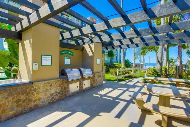 999 N Pacific St. G11, Oceanside, CA 92054