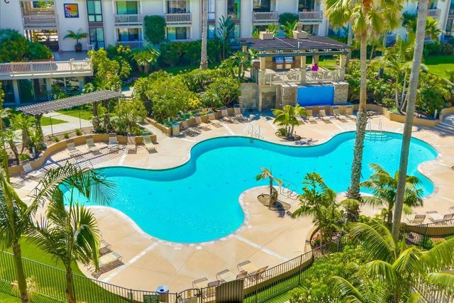 999 N Pacific St. G11, Oceanside, CA 92054