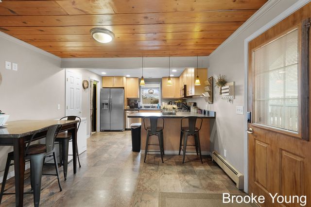 17288 W Spring Lake Road, Spring Lake, MI 49456