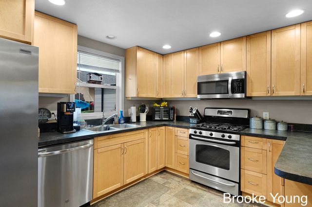 17288 W Spring Lake Road, Spring Lake, MI 49456