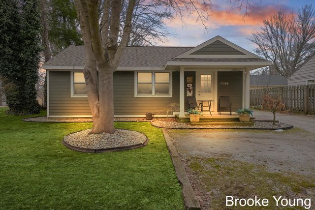 17288 W Spring Lake Road, Spring Lake, MI 49456