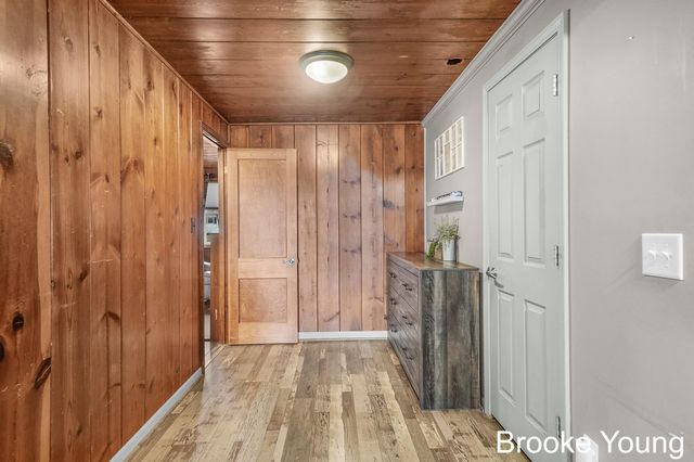 17288 W Spring Lake Road, Spring Lake, MI 49456