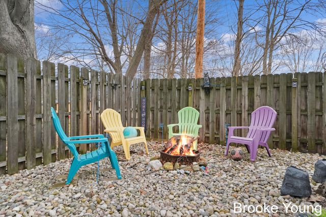 17288 W Spring Lake Road, Spring Lake, MI 49456