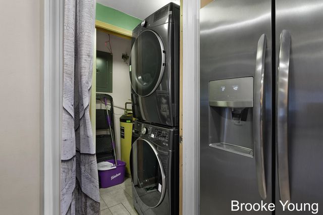 17288 W Spring Lake Road, Spring Lake, MI 49456