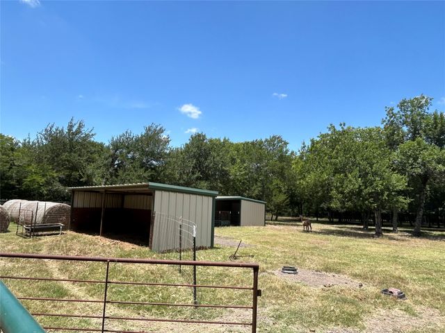 2200 Creechville Road, Ennis, TX 75119