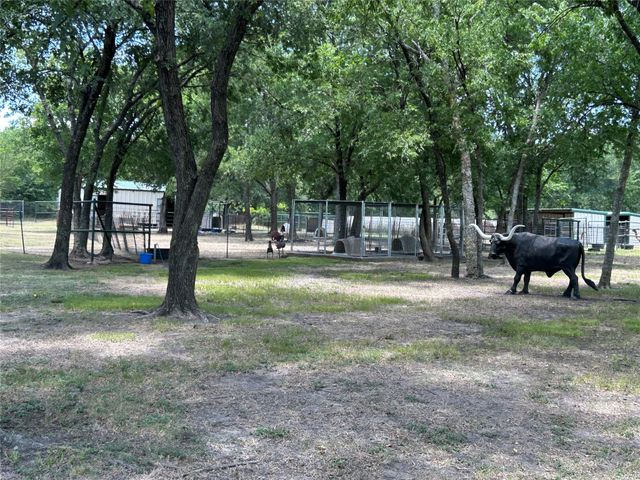 2200 Creechville Road, Ennis, TX 75119