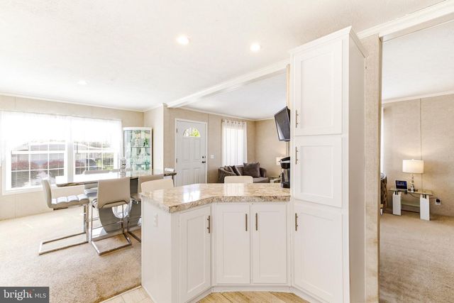 55 FERRIS LN, Williamstown, NJ 08094