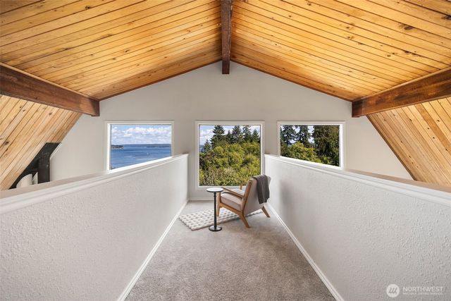 5400 Crestview Loop NE, Olympia, WA 98516