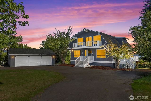 5400 Crestview Loop NE, Olympia, WA 98516