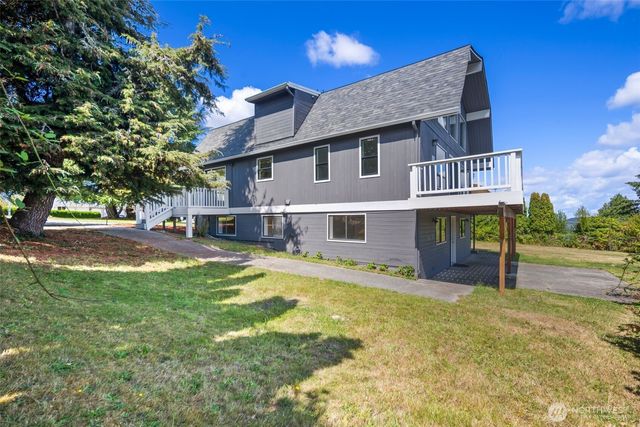 5400 Crestview Loop NE, Olympia, WA 98516