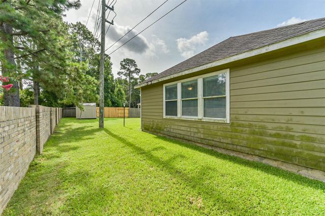 12855 Whistling Springs Drive, Humble, TX 77346