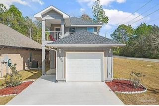 3006 N 18th Ave, Milton, FL 32583