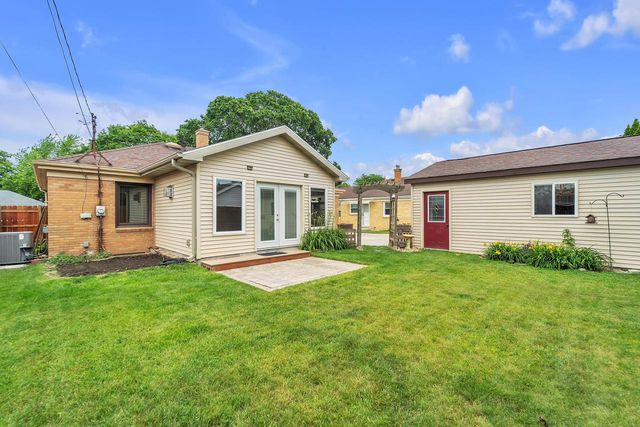 815 Willmor STREET, Racine, WI 53402