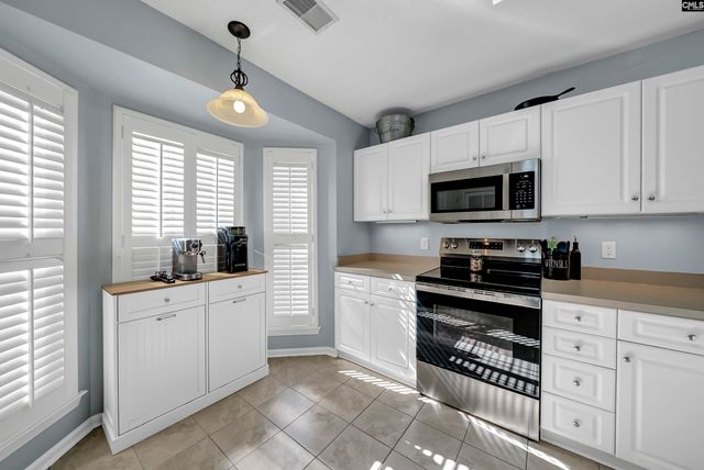 113 Creekside Lane, Lexington, SC 29072