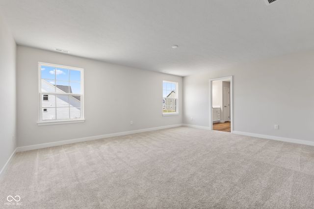 326 McNair Road, Whiteland, IN 46184
