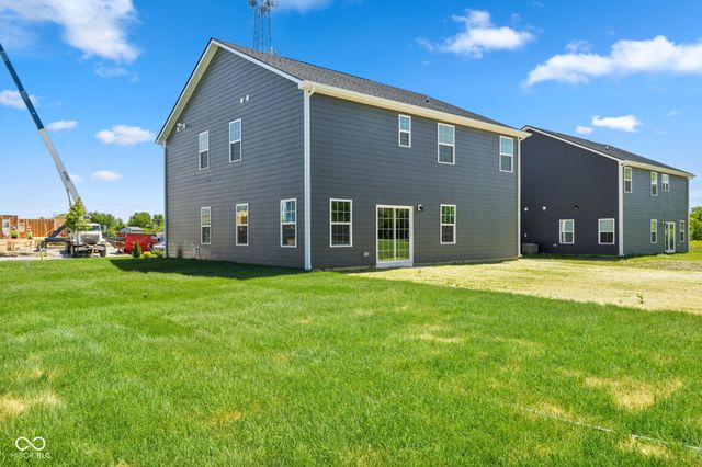 326 McNair Road, Whiteland, IN 46184