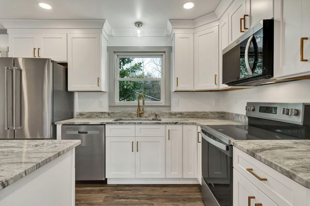 1795 Highland Avenue NW, Cleveland, TN 37311