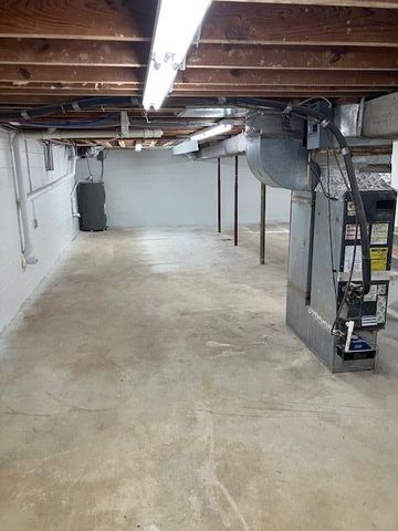 1795 Highland Avenue NW, Cleveland, TN 37311