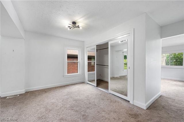 371 Merriman Road, Akron, OH 44303