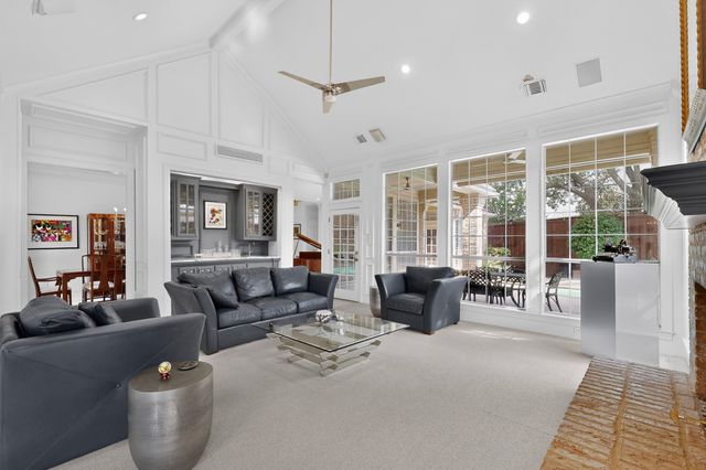 4536 Briar Oaks Circle, Dallas, TX 75287