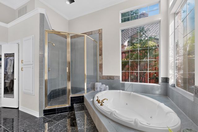 4536 Briar Oaks Circle, Dallas, TX 75287