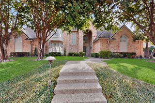 4536 Briar Oaks Circle, Dallas, TX 75287
